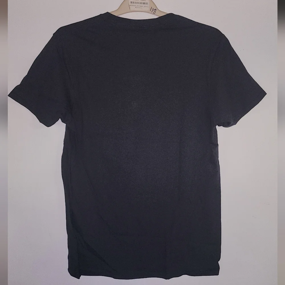 NWT Star Wars Black Tee with Baby Yoda Design - Picture 2 of 3